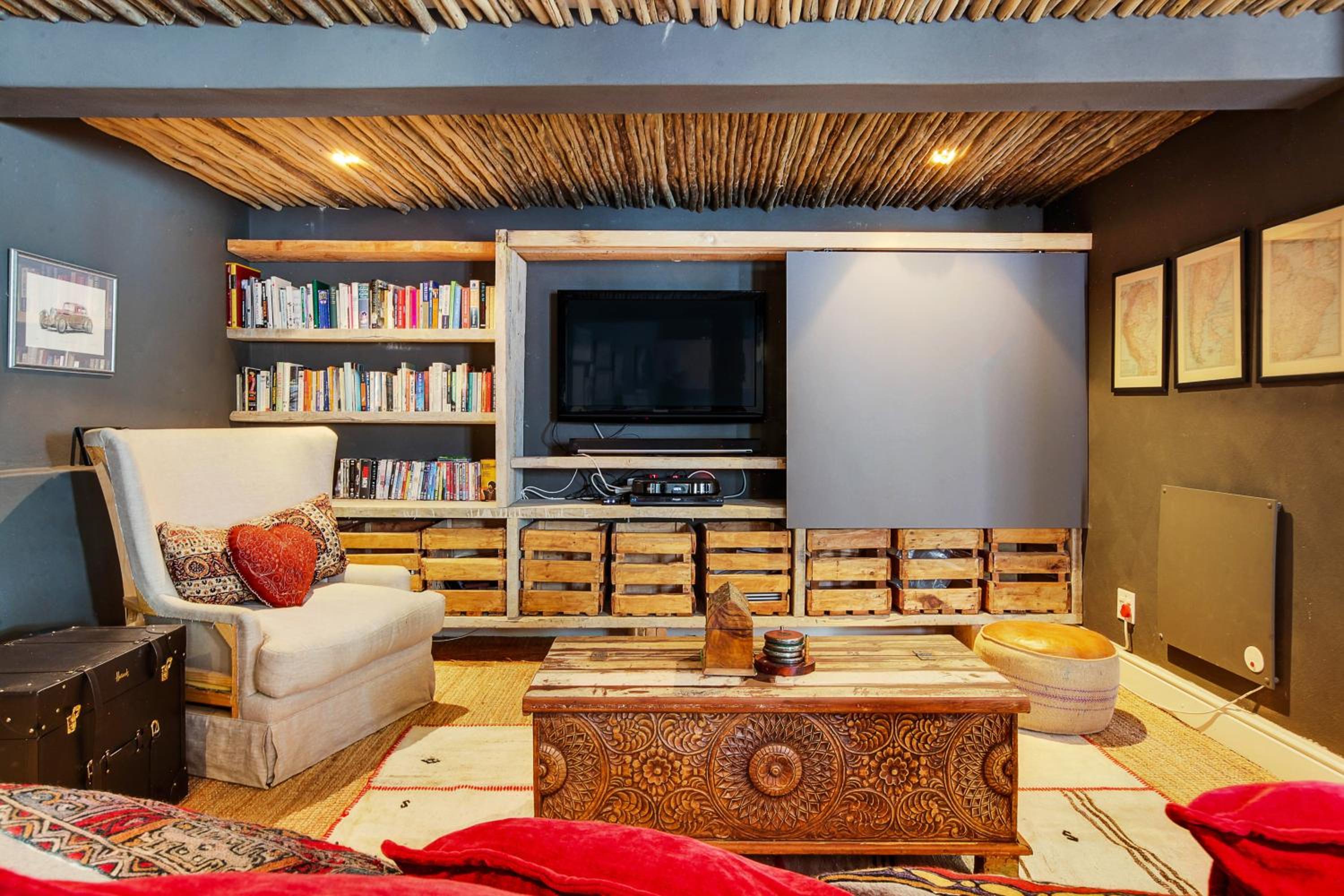 Фото Table Mountain Retreat