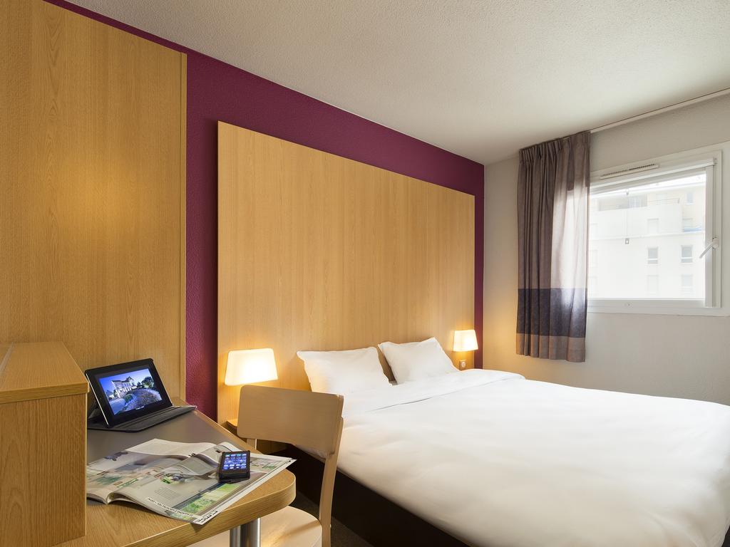 Фото B&b Hôtel Paris Châtillon