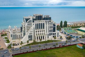 Гостиница The Grand Gloria Hotel