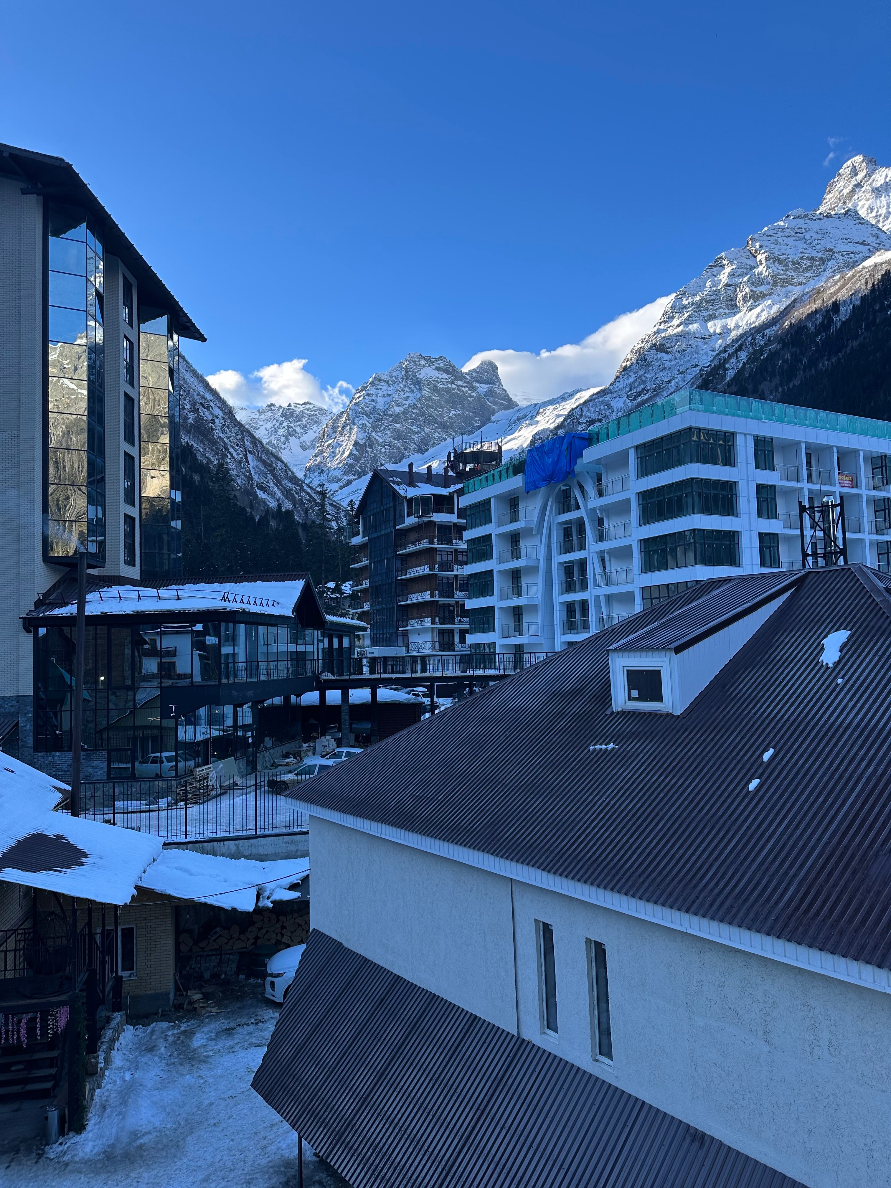 Фото отеля 2