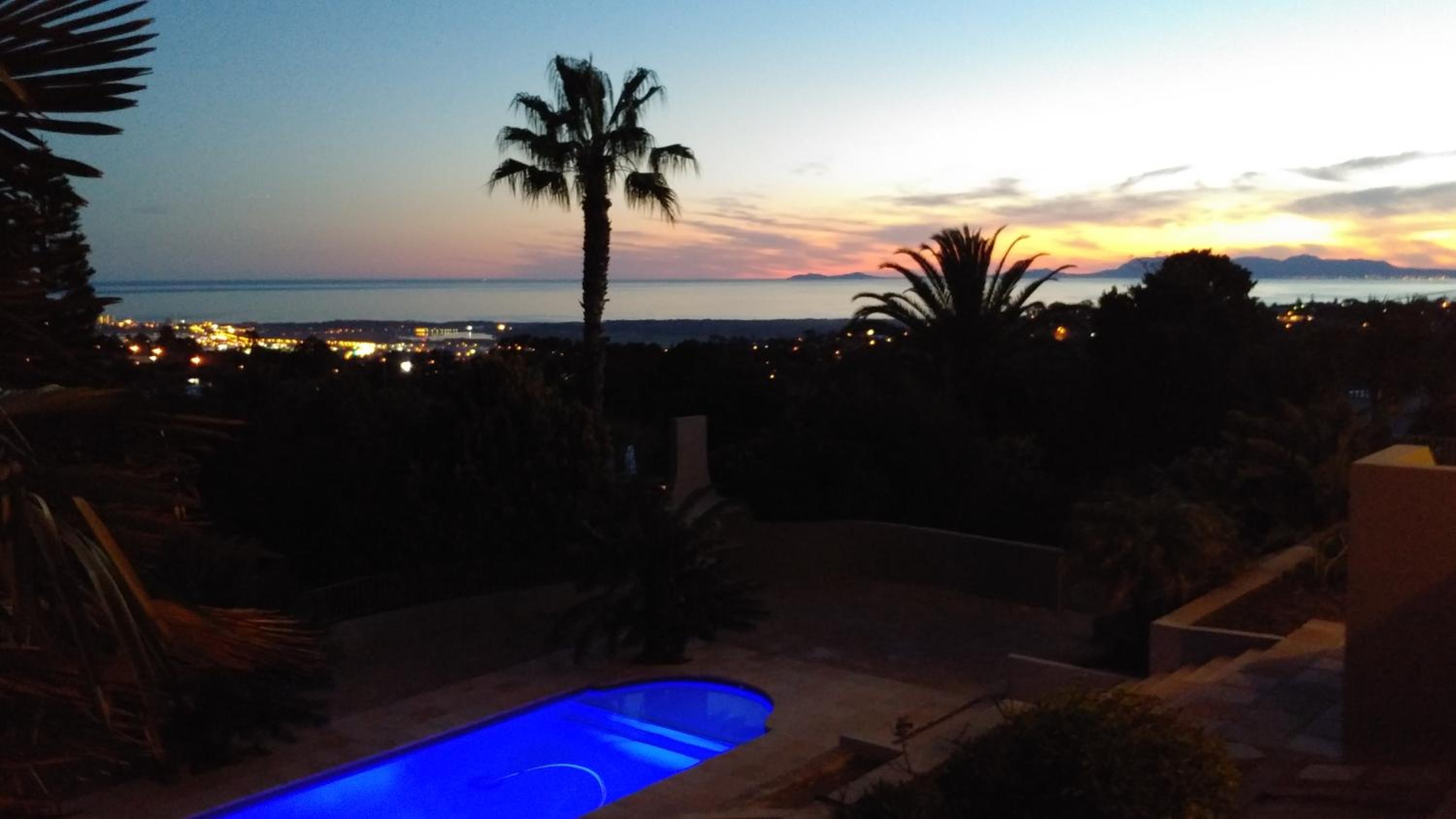 Фото Agape Apartments