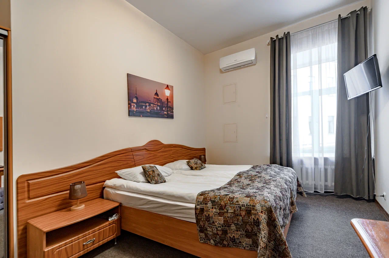 Фото Филиппов на Невском