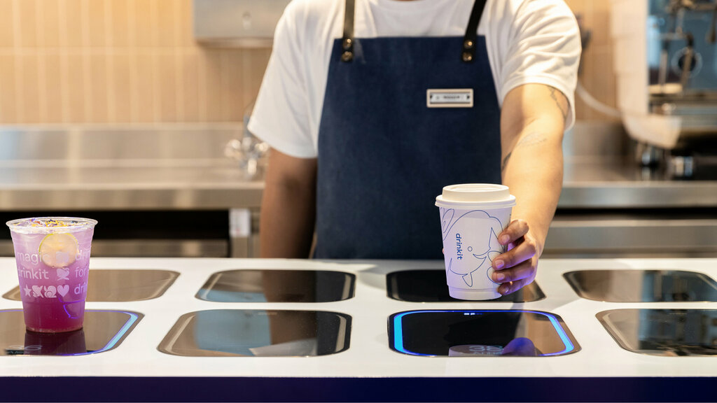 Coffee shop Drinkit, Dubai, photo