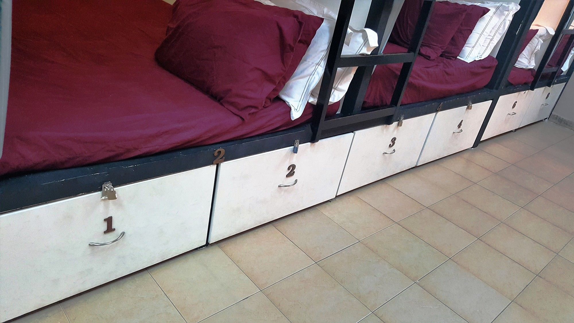 Фото Meadows Hostel