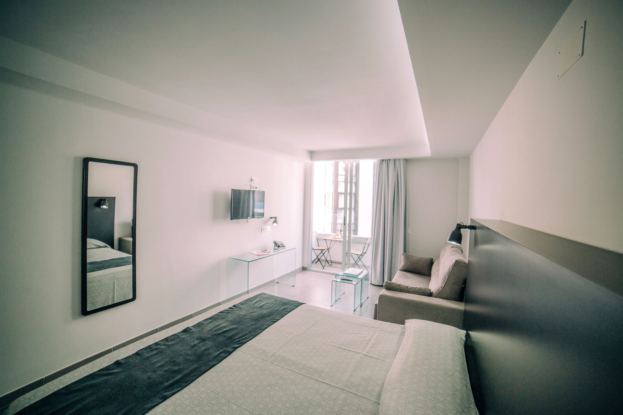 Фото Mannix Urban Apartments