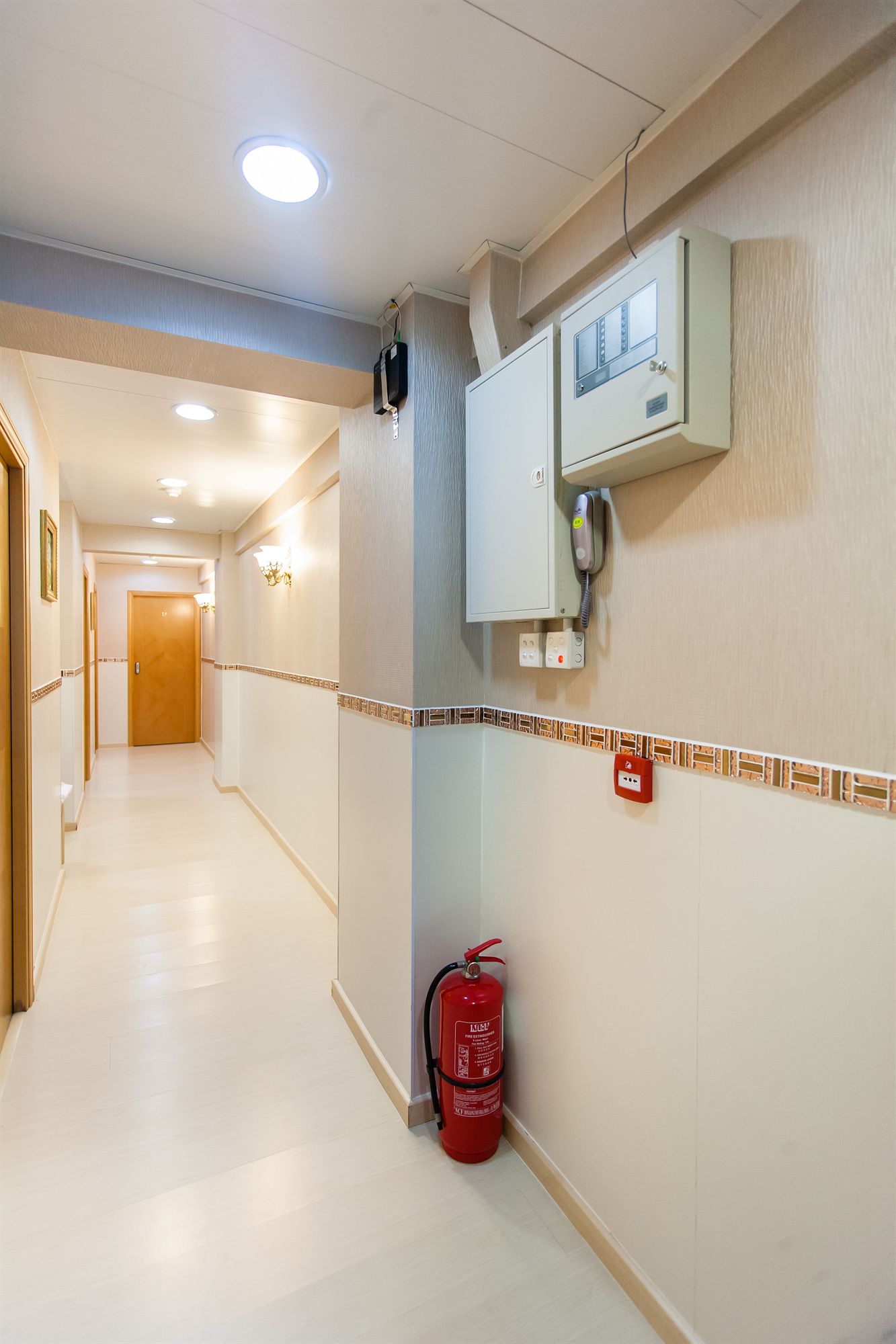 Фото Vincent Hill Guesthouse