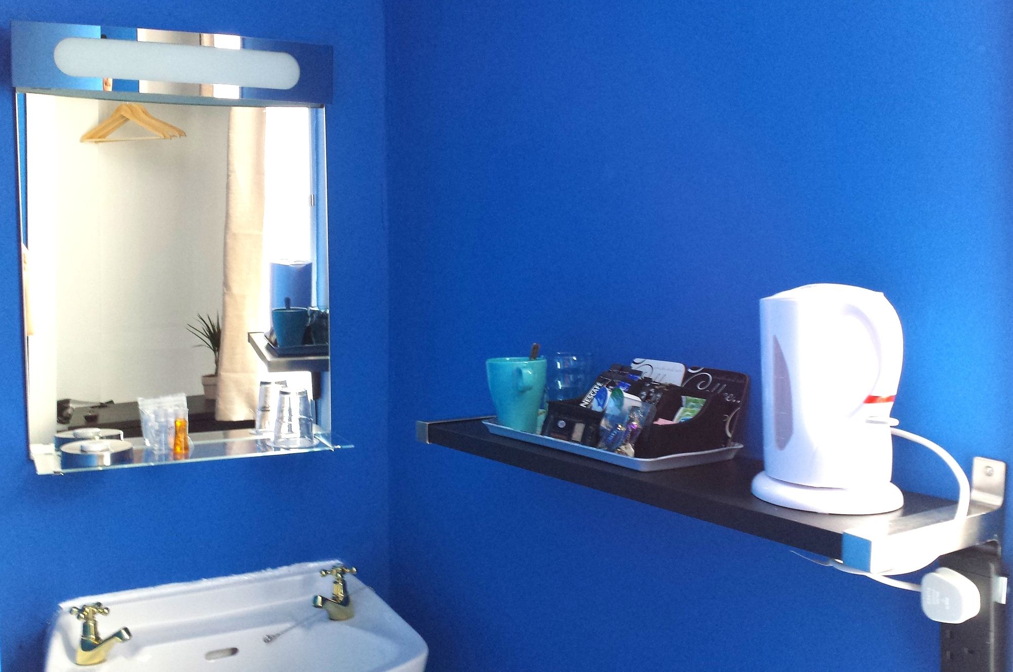 Фото Robin 7 Lodge City Centre