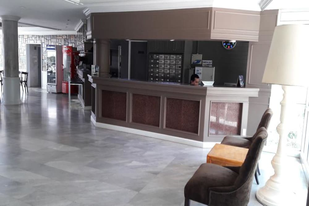 Фото Garden Paradise Hotel & Serviced Apartment