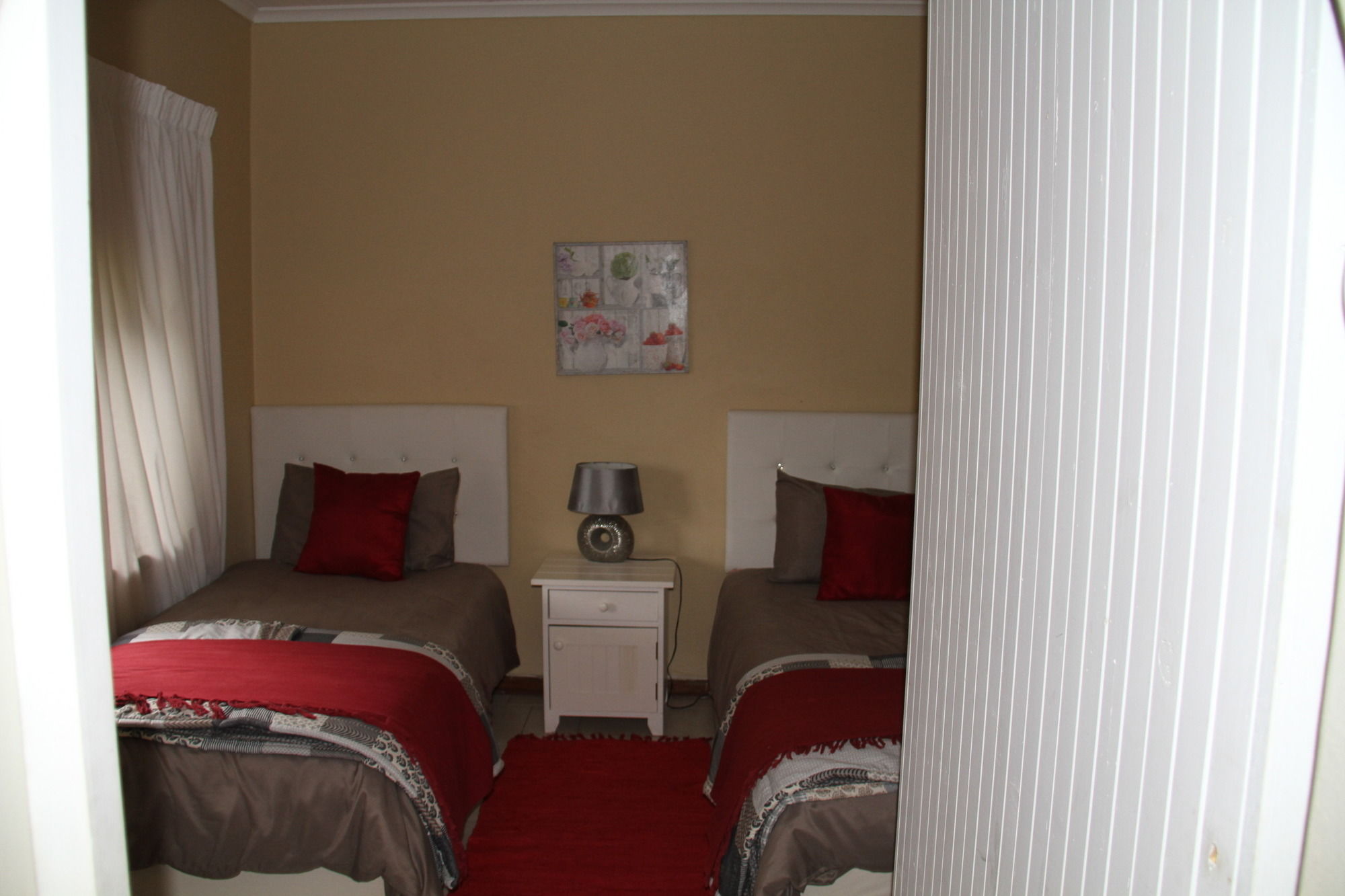 Фото Port Elizabeth Guest House