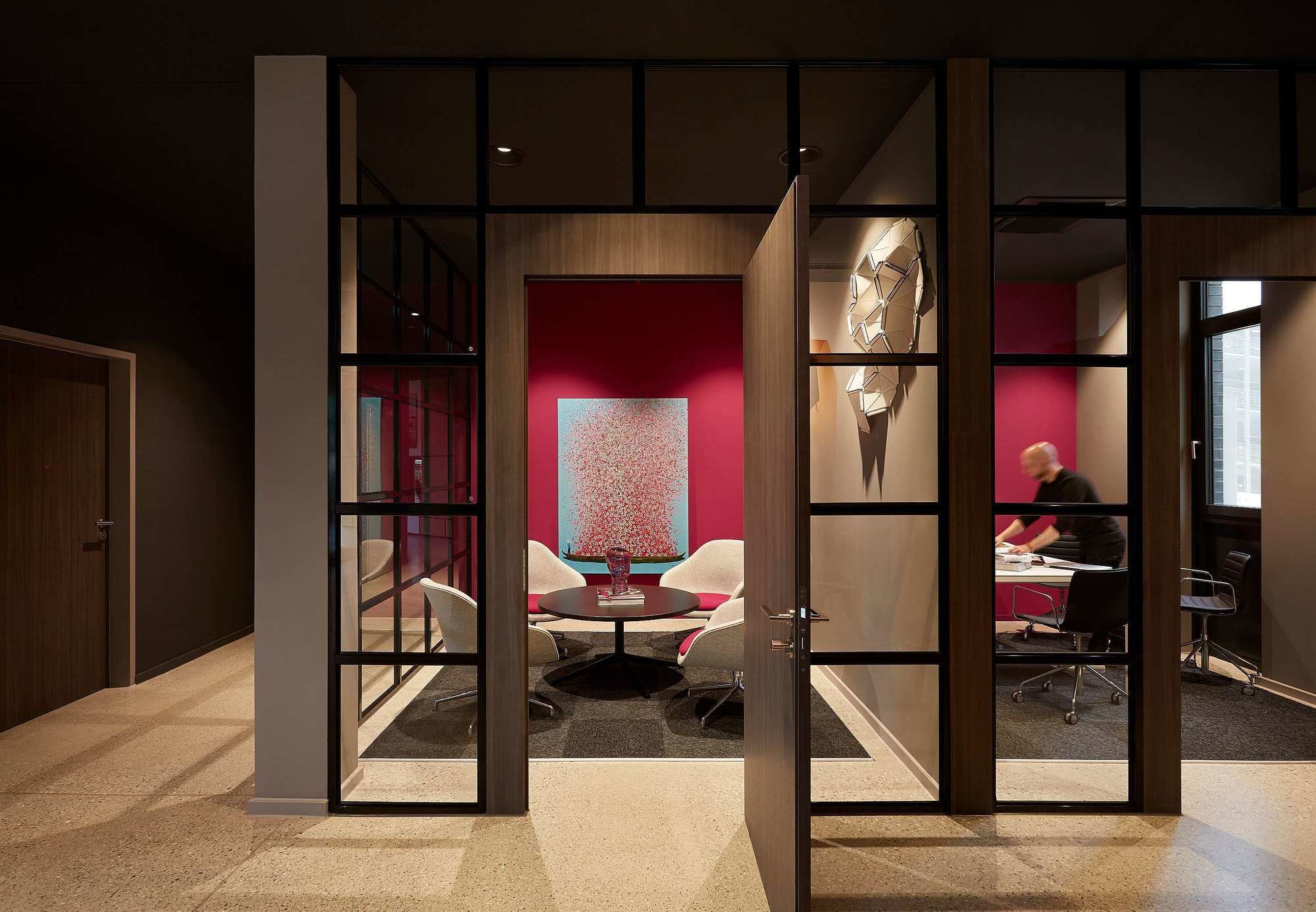 Фото Moxy Munich Airport