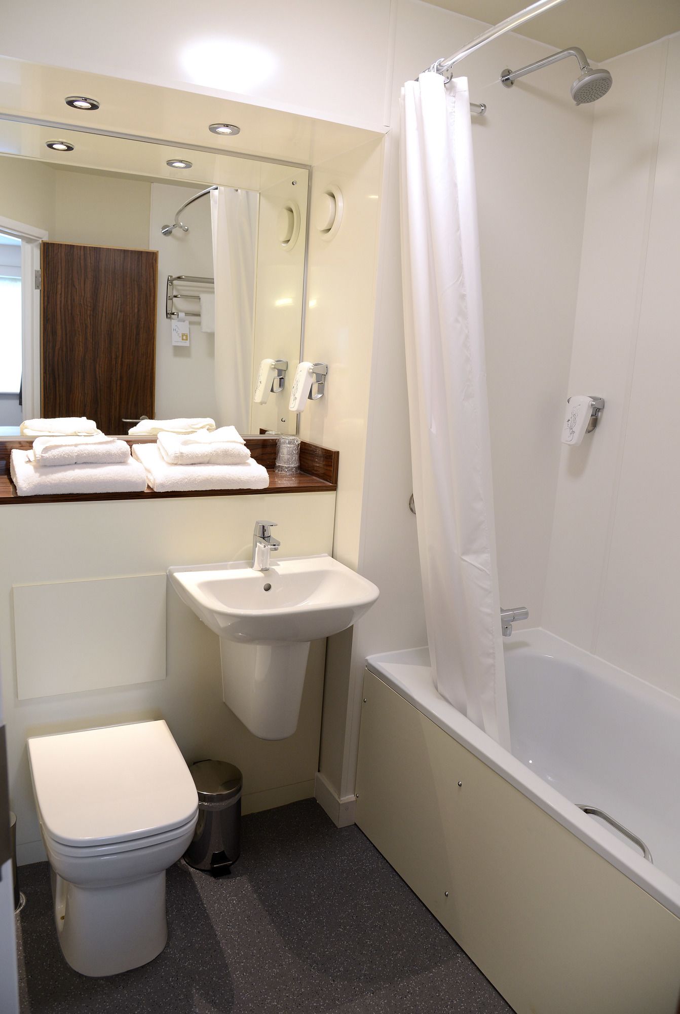 Фото Blue Jay, Derby by Marston's Inns