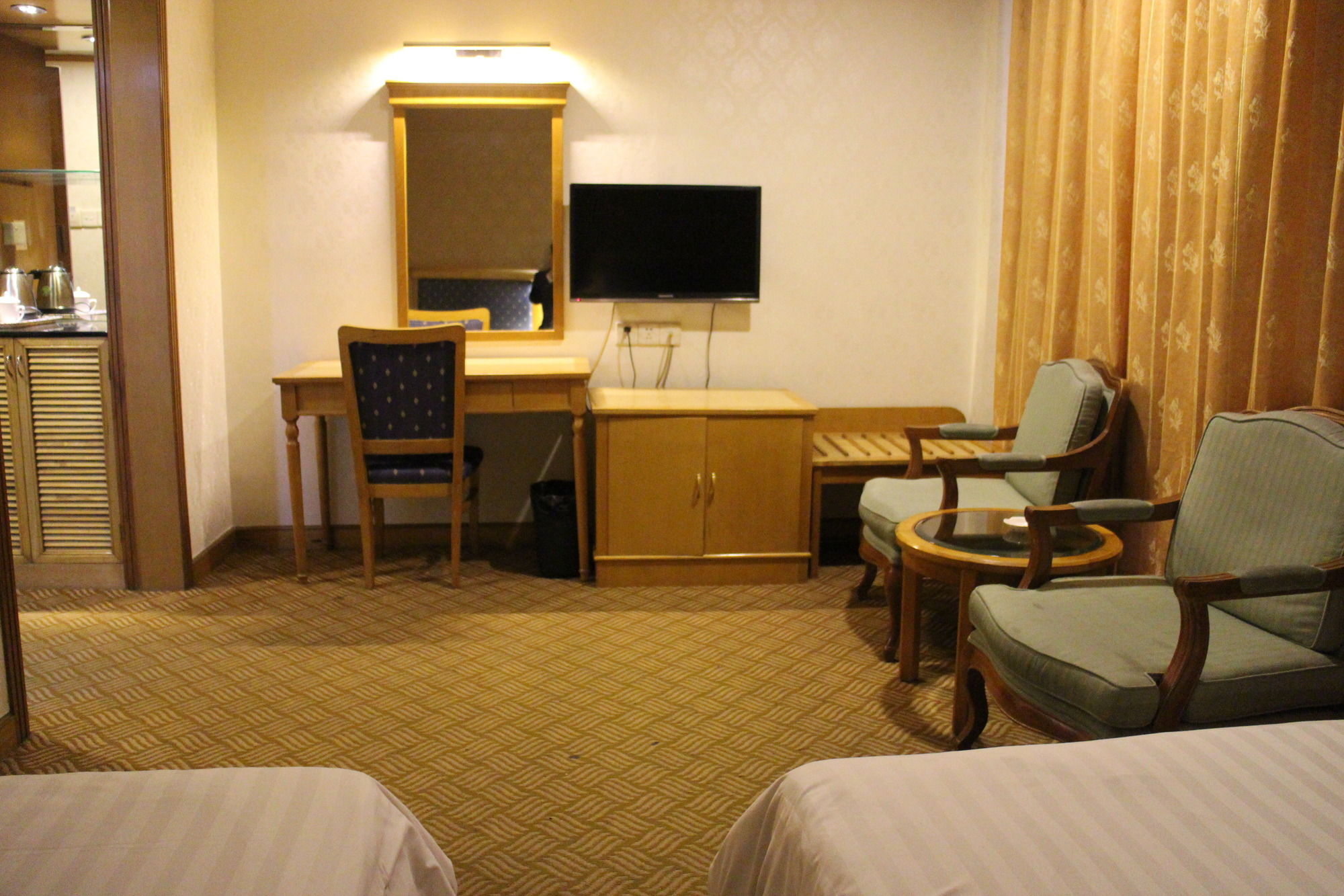 Фото Xin Hua Hotel Guangzhou