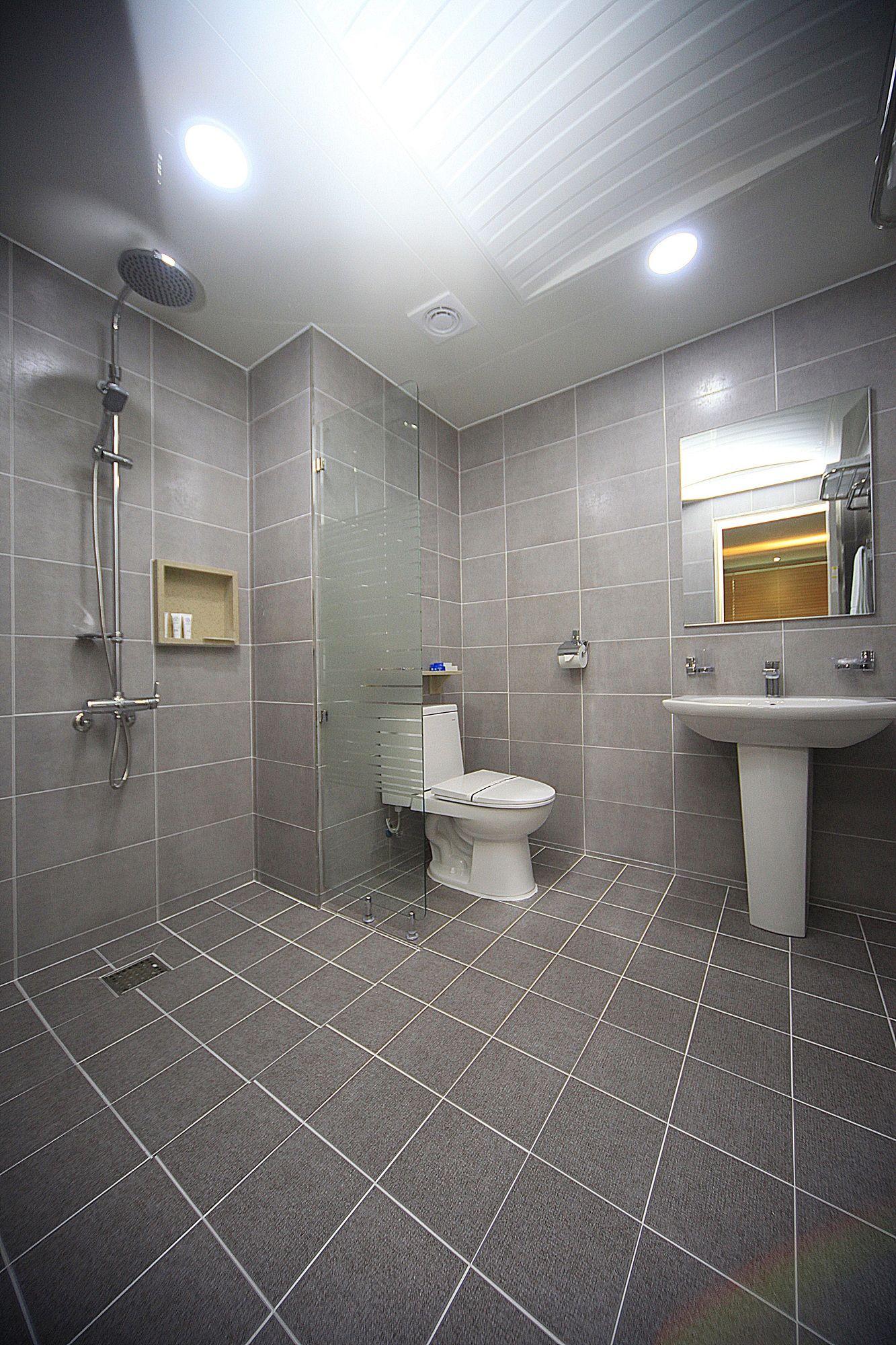 Фото I-CHECK Hyunjin Hotel