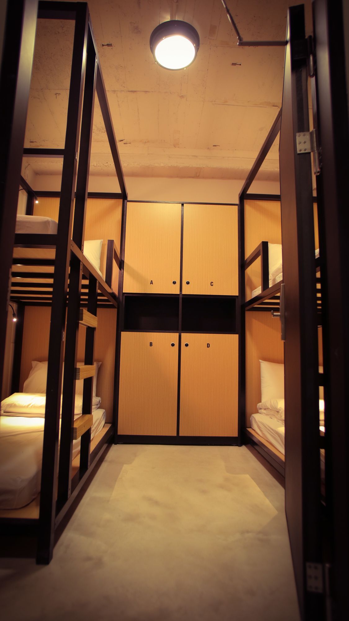 Фото Dongmen 3 Capsule Inn - Hostel