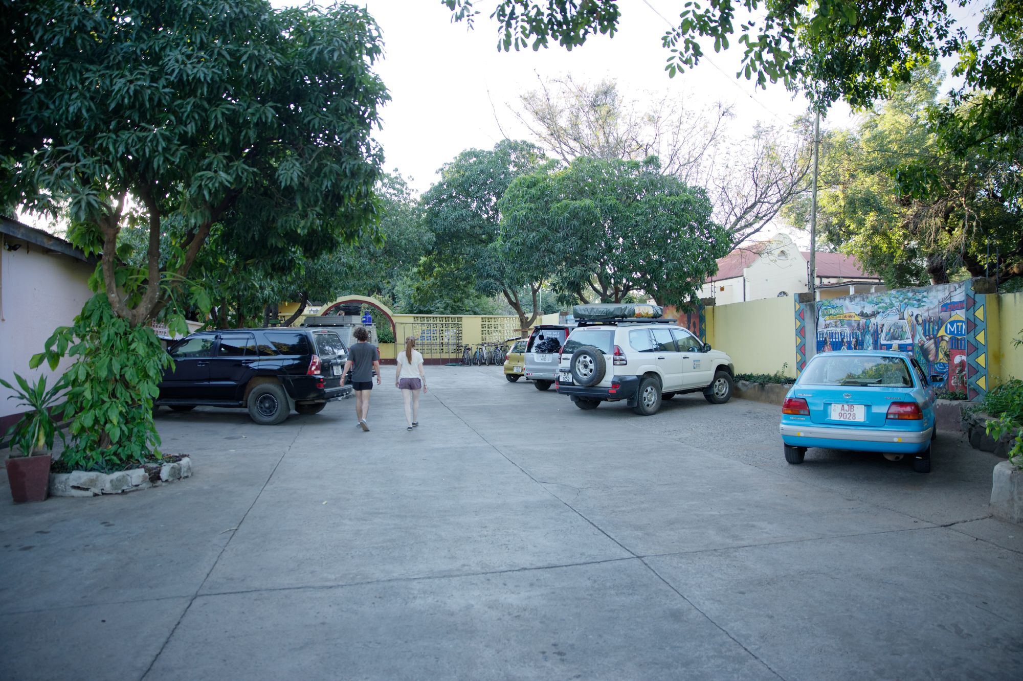 Фото Jollyboys Backpackers