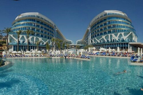 Гостиница Vikingen Infinity Resort & SPA в Аланье