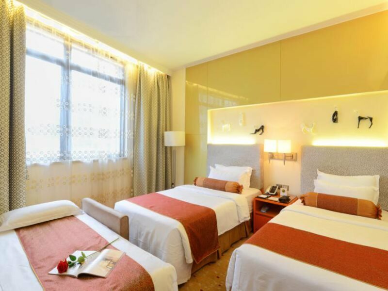 Фото Metropole Hotel