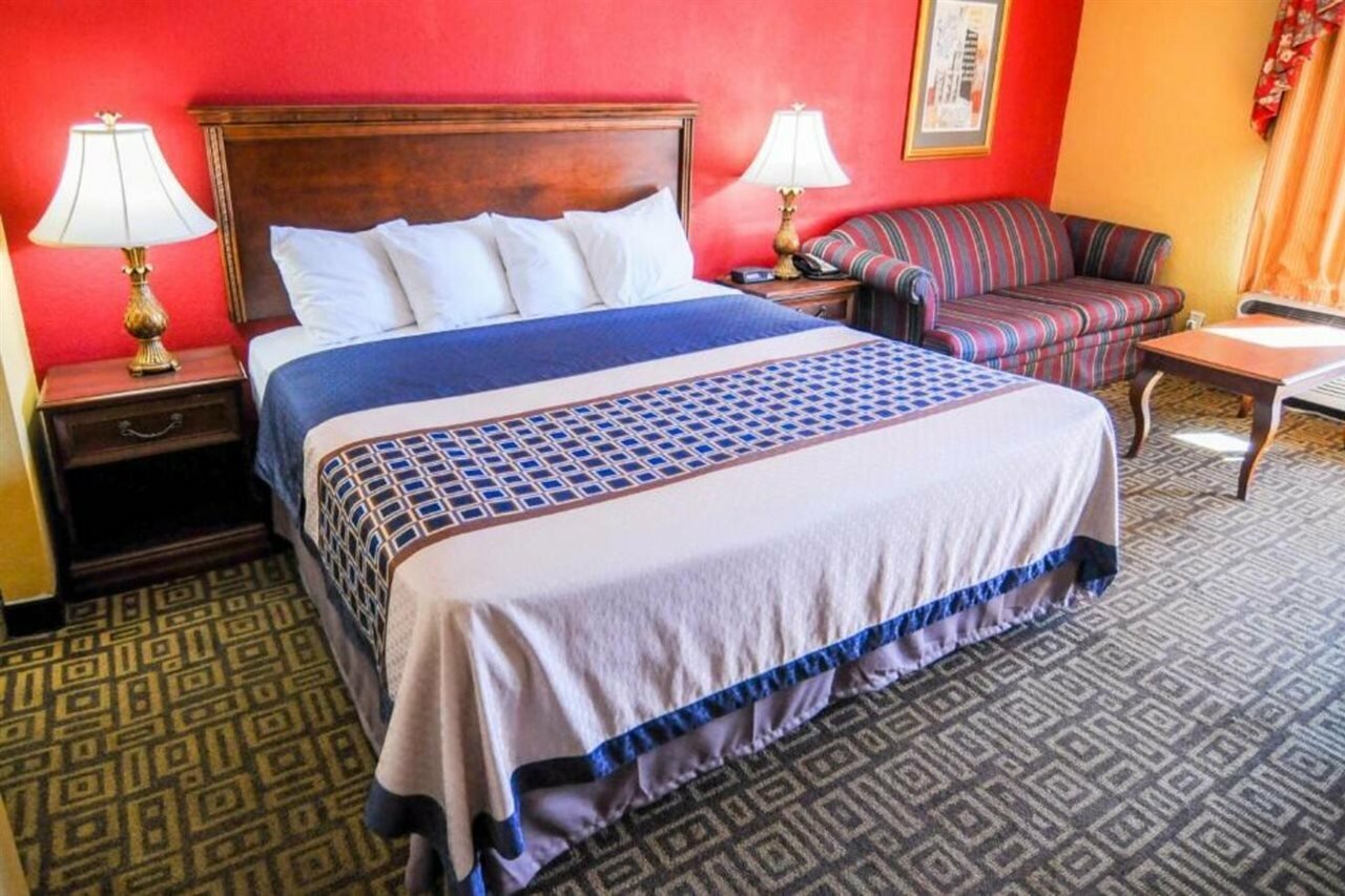 Фото Heritage Inn