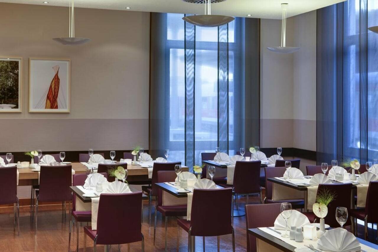 Фото IntercityHotel Ulm