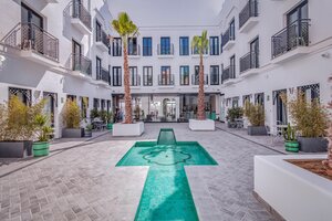 Гостиница Hotel & SPA La Residencia Puerto в Альхесироса