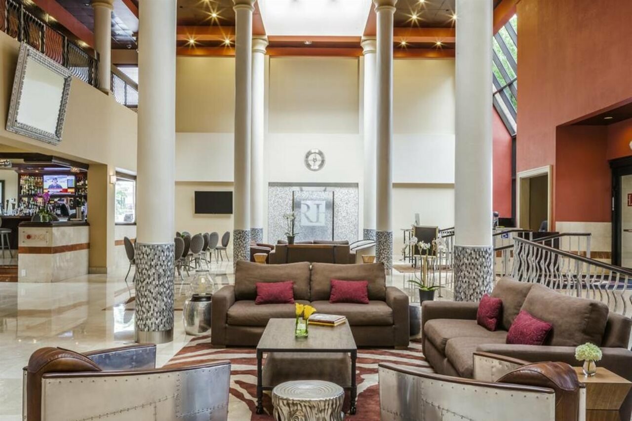 Фото Regency Miami Airport