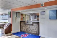 Фото Motel 6 Washington, Dc