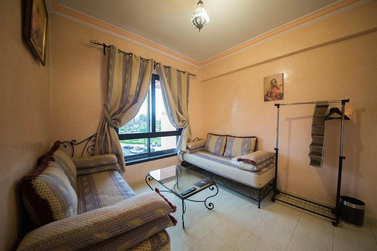 Фото Amani Hotel Suites & SPA