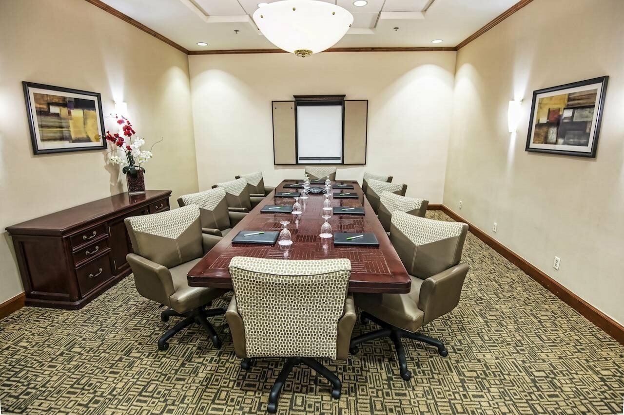 Фото Holiday Inn Los Angeles - Lax Airport