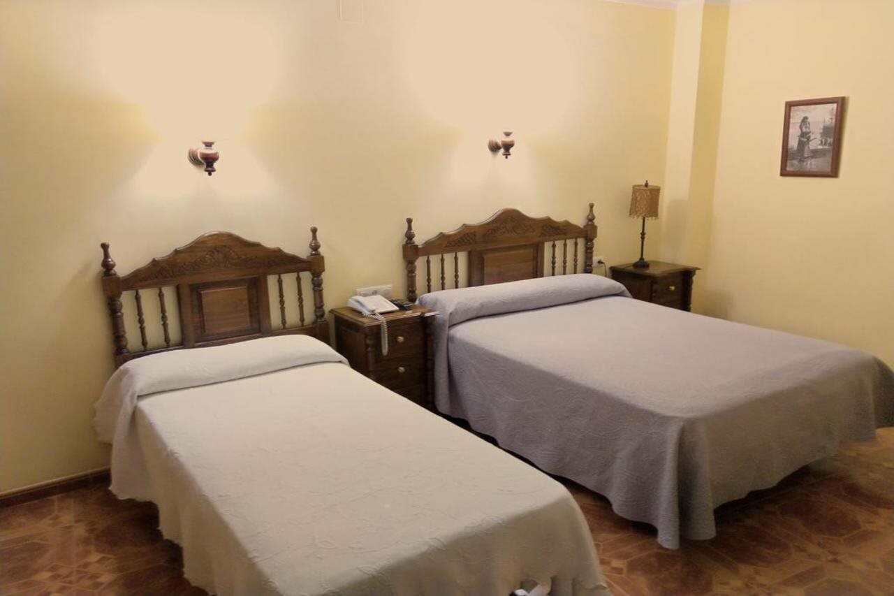 Фото Hostal Bellido