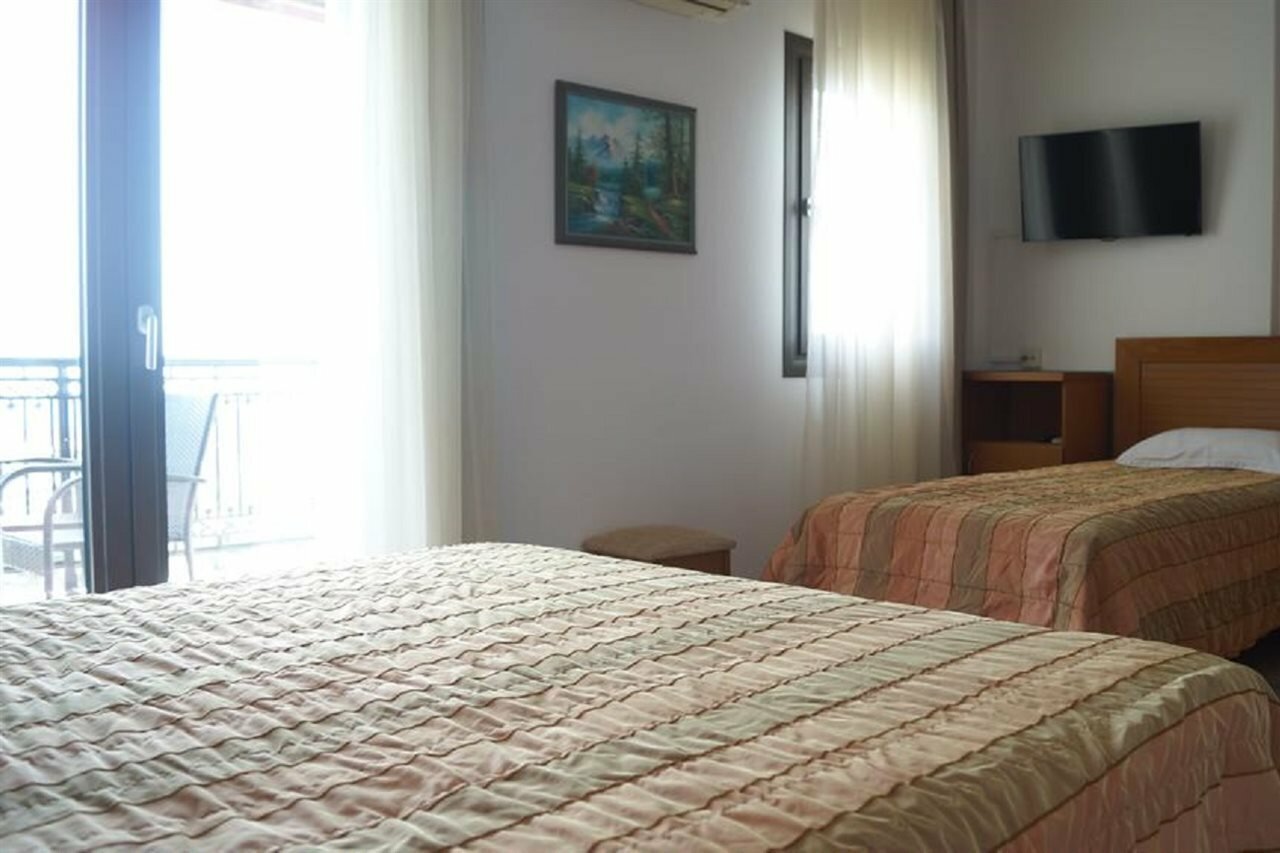 Фото Sunset Hotel