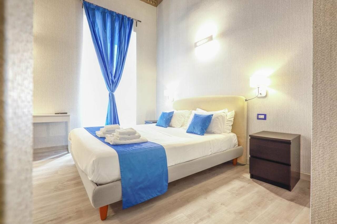 Фото History Suite