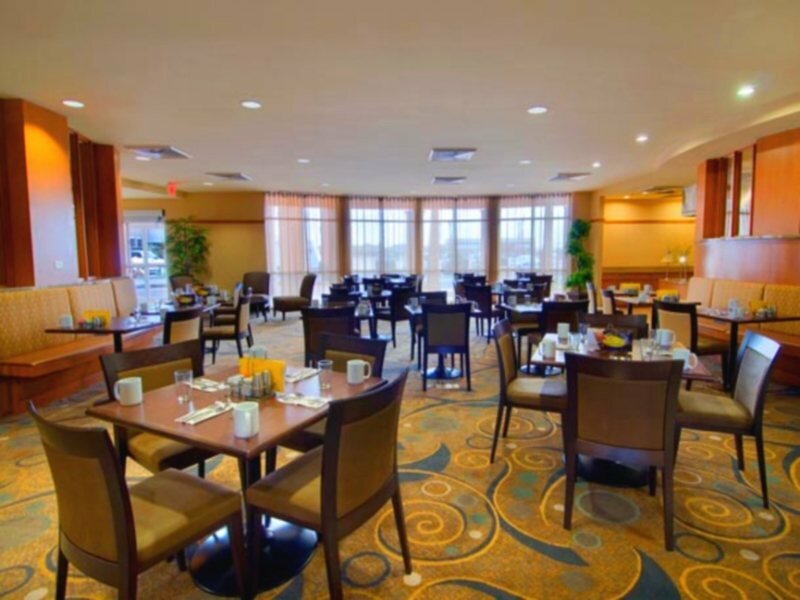 Фото Courtyard by Marriott Phoenix West/Avondale