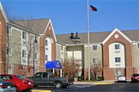 Фото Candlewood Suites Washington-Fairfax, an Ihg Hotel