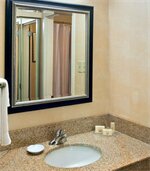 Фото Courtyard by Marriott Lincroft Red Bank