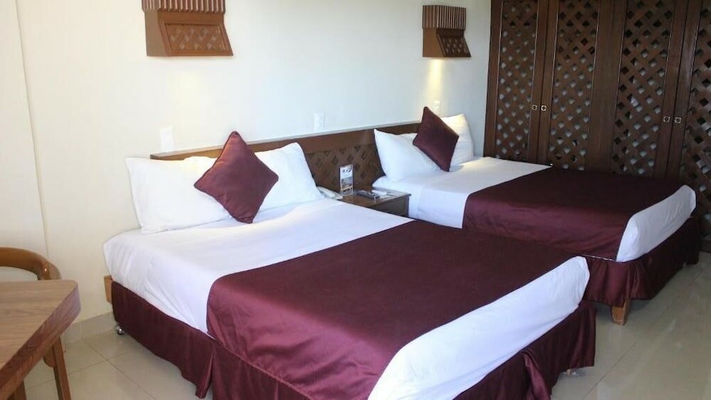 Фото Hotel Plaza Kokai