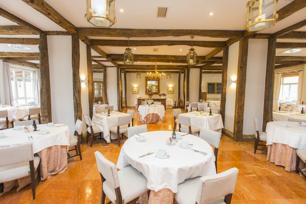 Фото Parador De Ribadeo Lugo