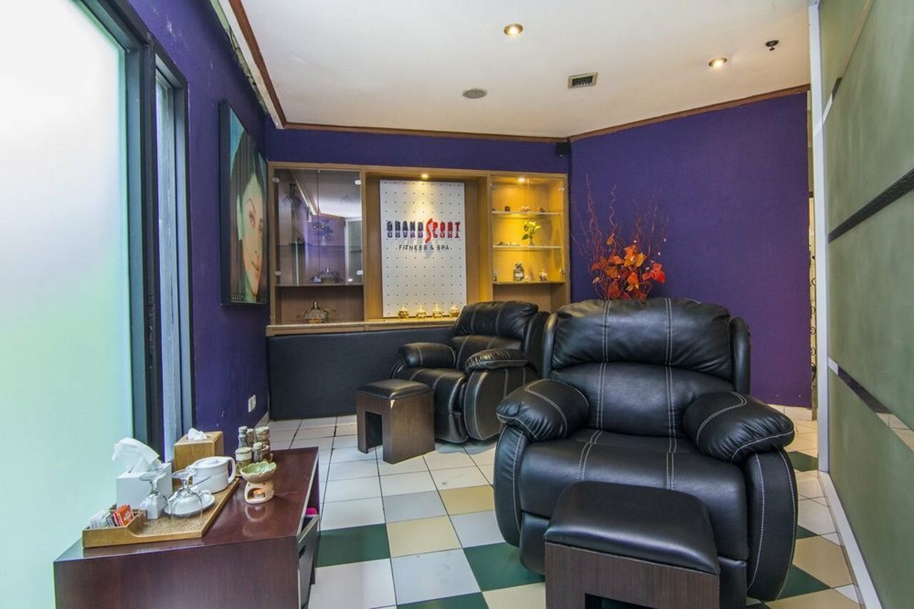 Фото Grand Candi Hotel