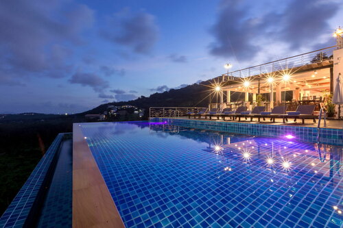 Внешний вид отеля The View Rawada Phuket в Равае, фото 1