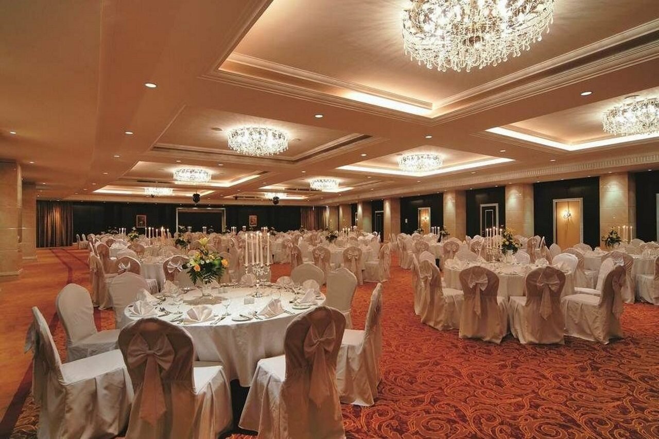 Фото Movenpick Hotel Qassim