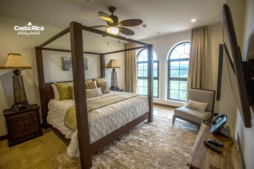 Апартаменты Luxury Oceanfront Penthouse
