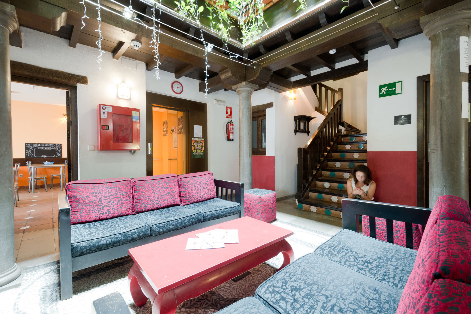 Фото Oasis Backpackers Hostel Granada