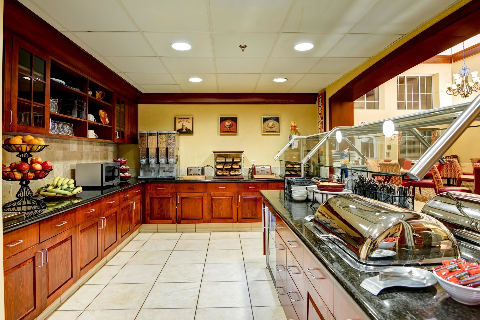 Фото Homewood Suites by Hilton Fort Collins