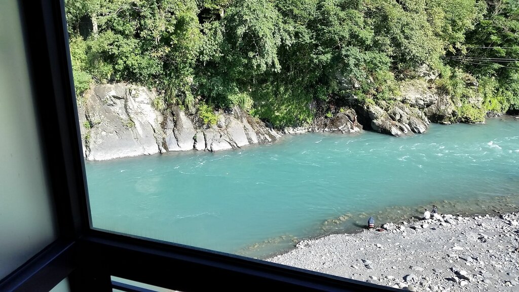 Hotel 51 Spring, Earth, photo