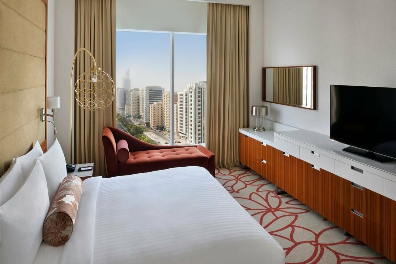 Фото Marriott Hotel Downtown Abu Dhabi