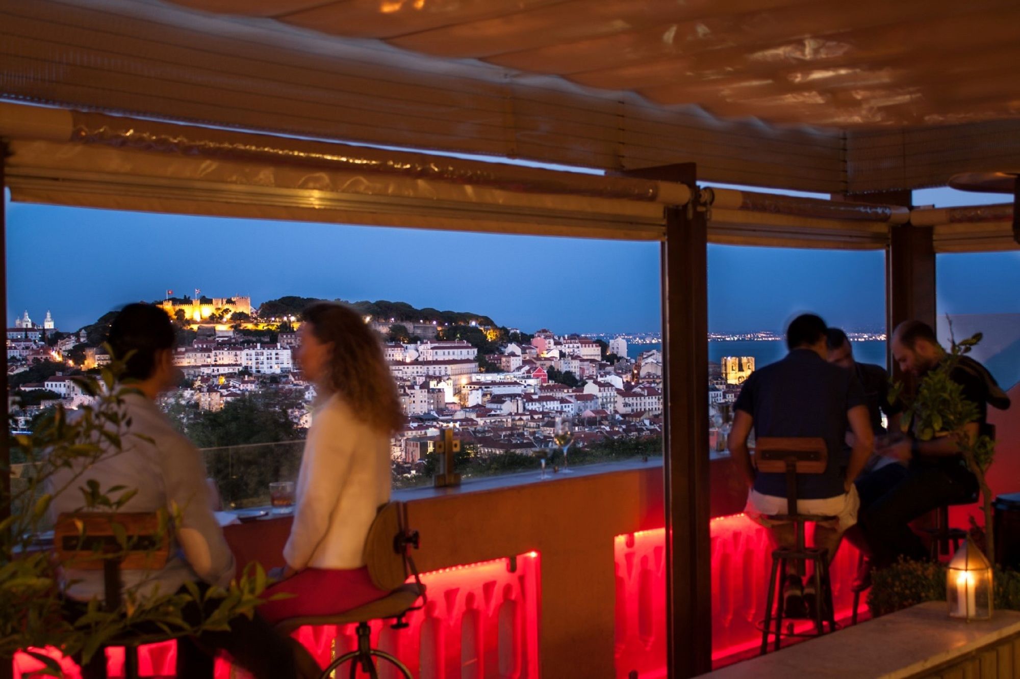 Фото Independente Príncipe Real - Hostel