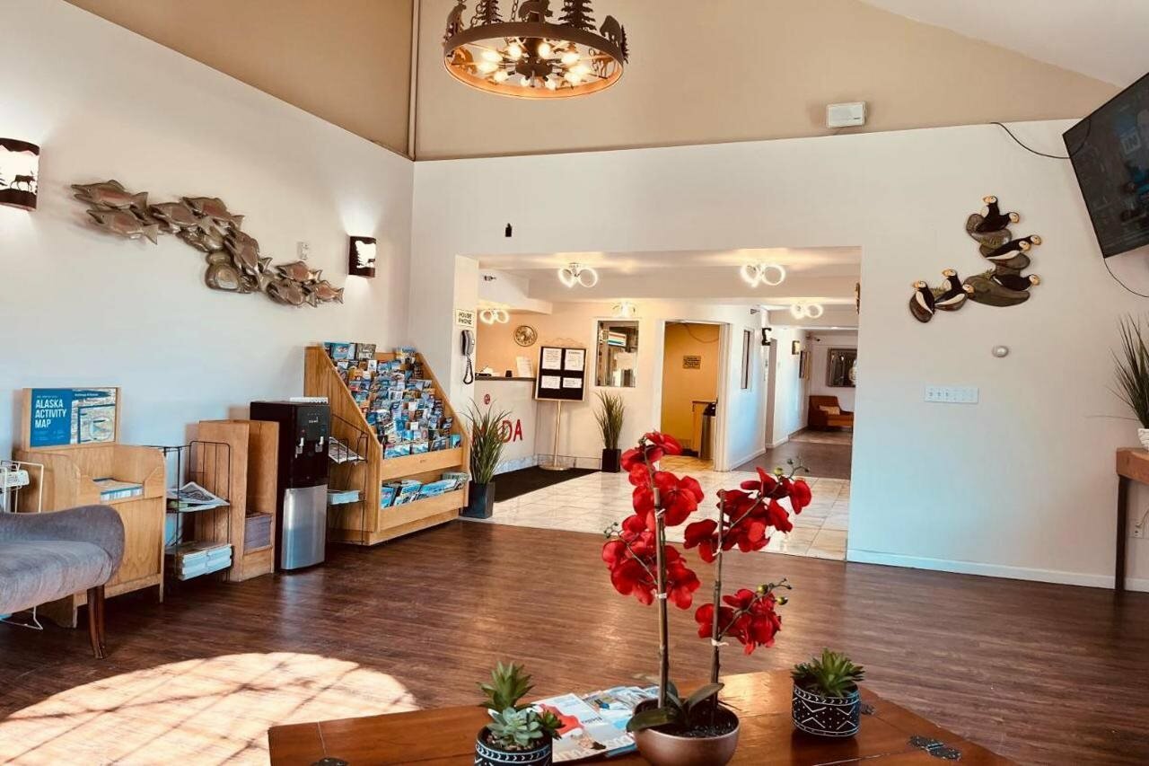 Фото Ramada by Wyndham Anchorage Downtown