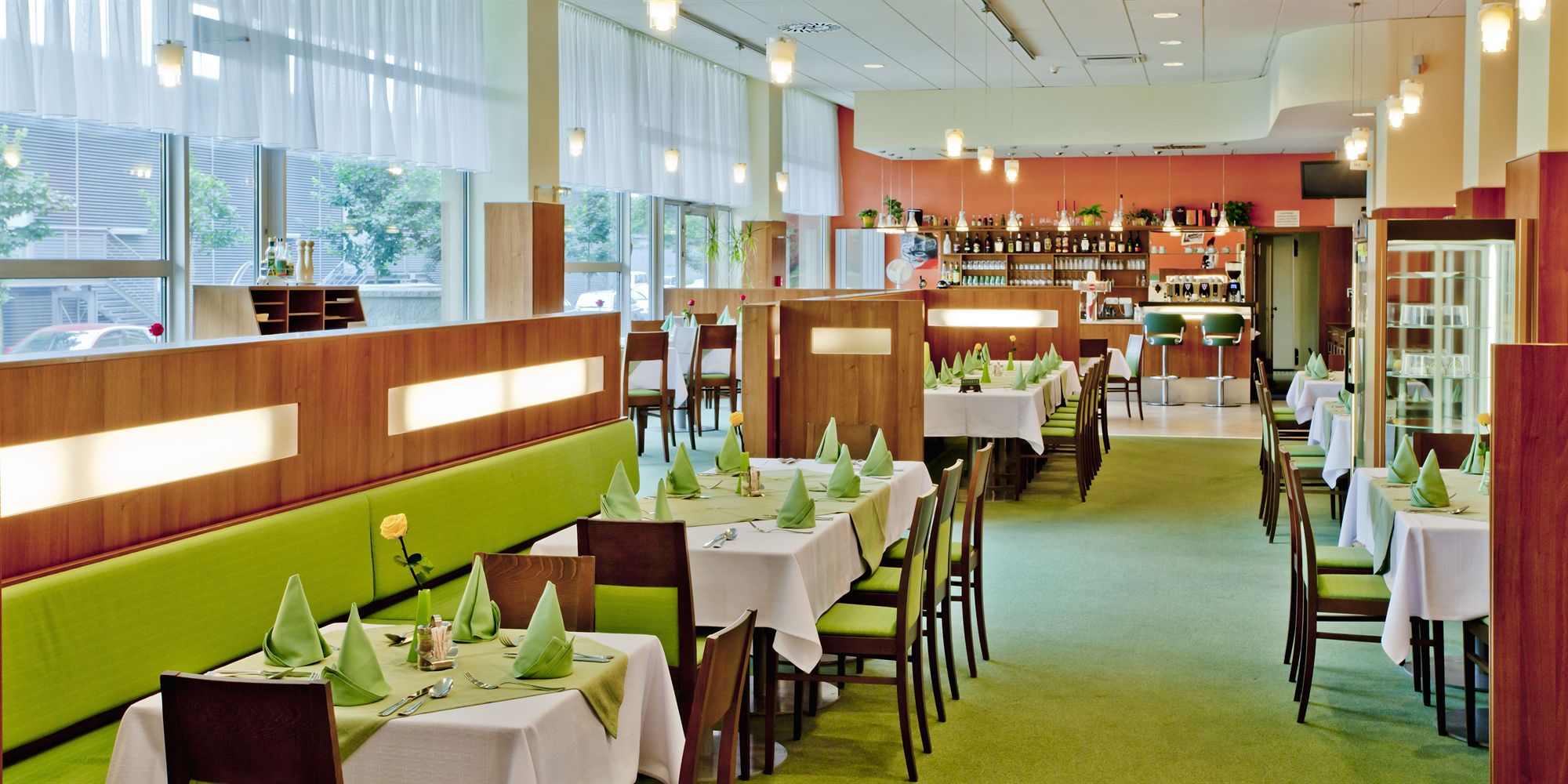 Фото Avanti Hotel Brno