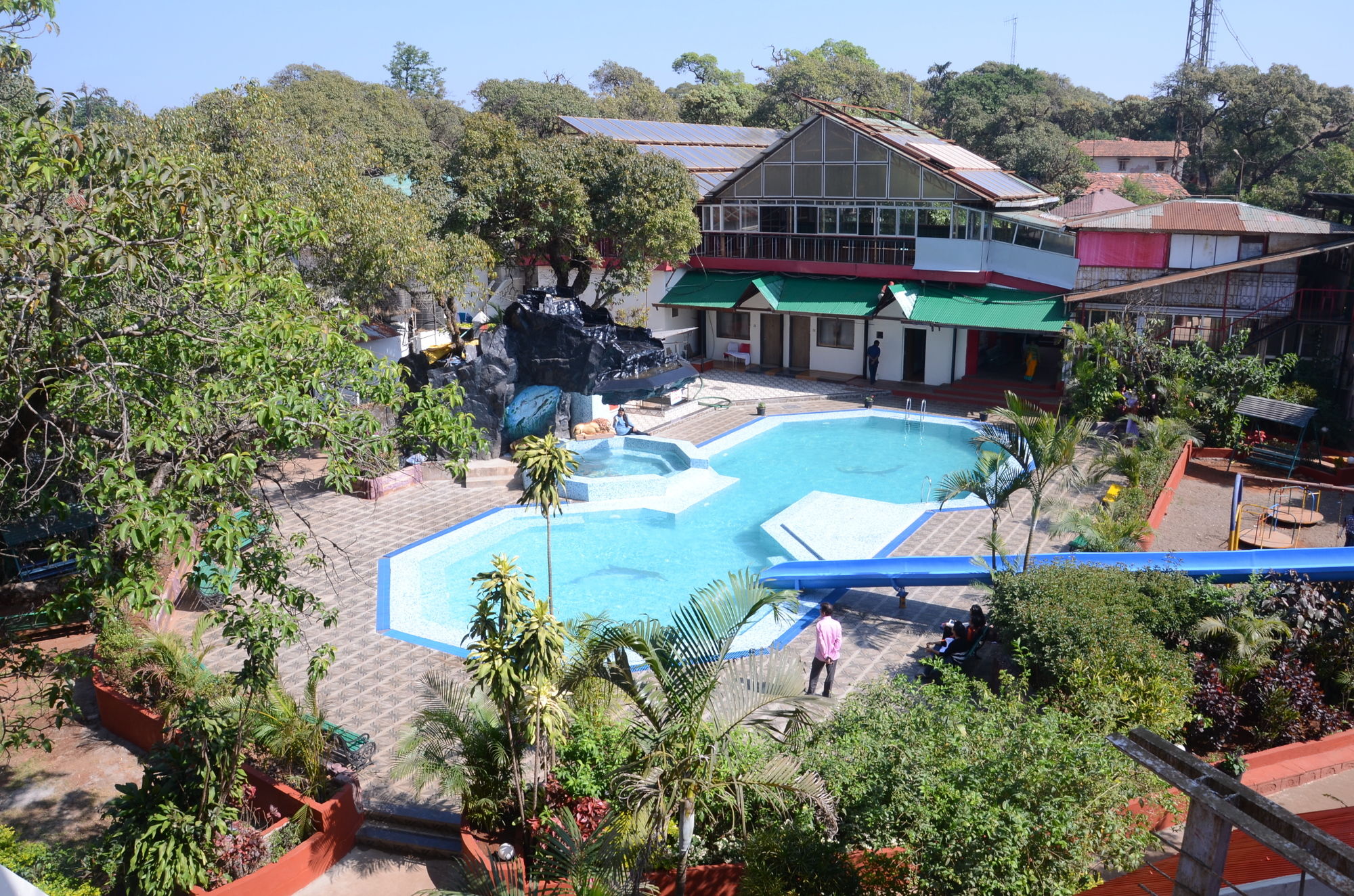 Фото отеля 3