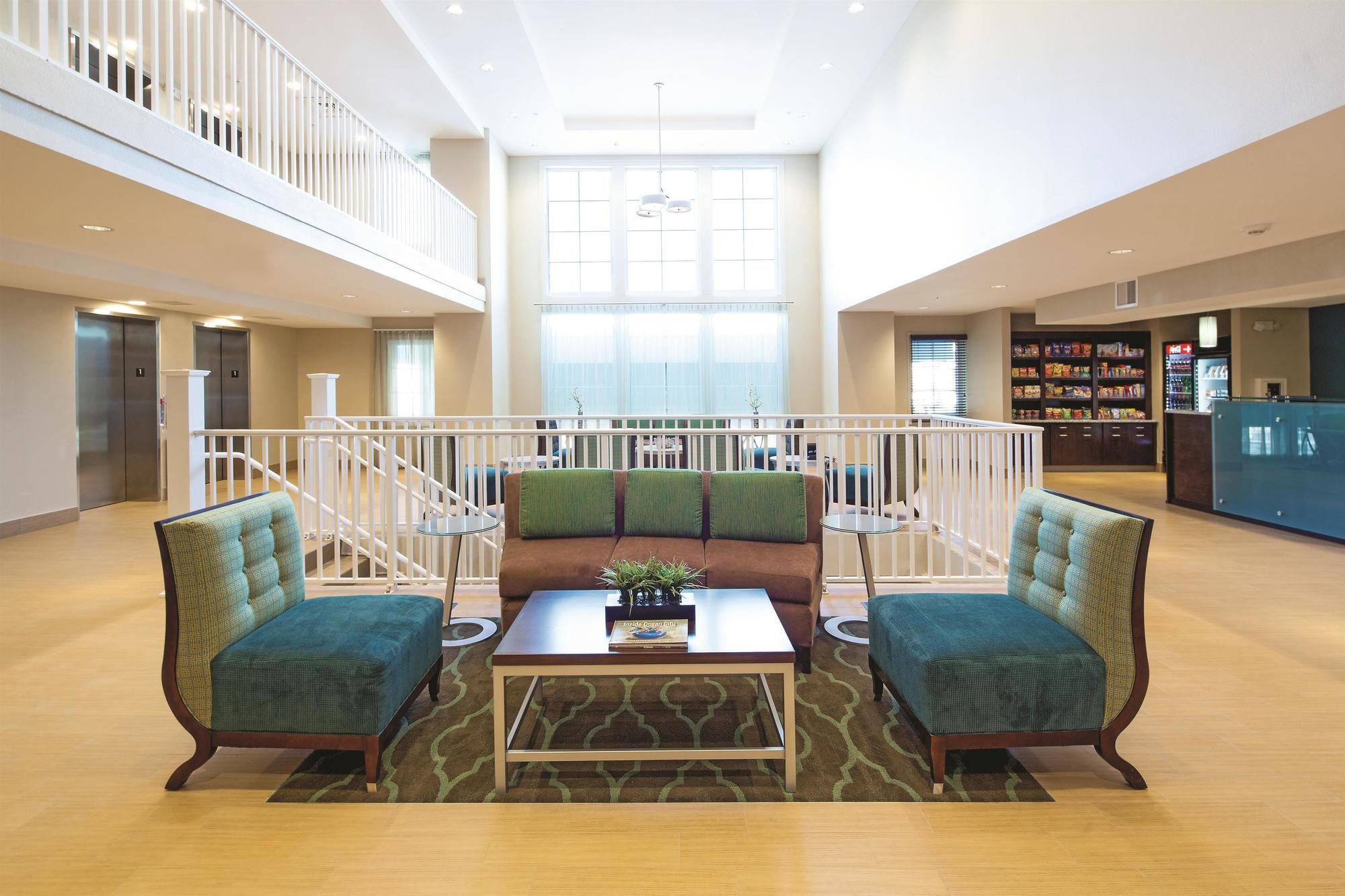 Фото La Quinta Inn & Suites by Wyndham Ocean City