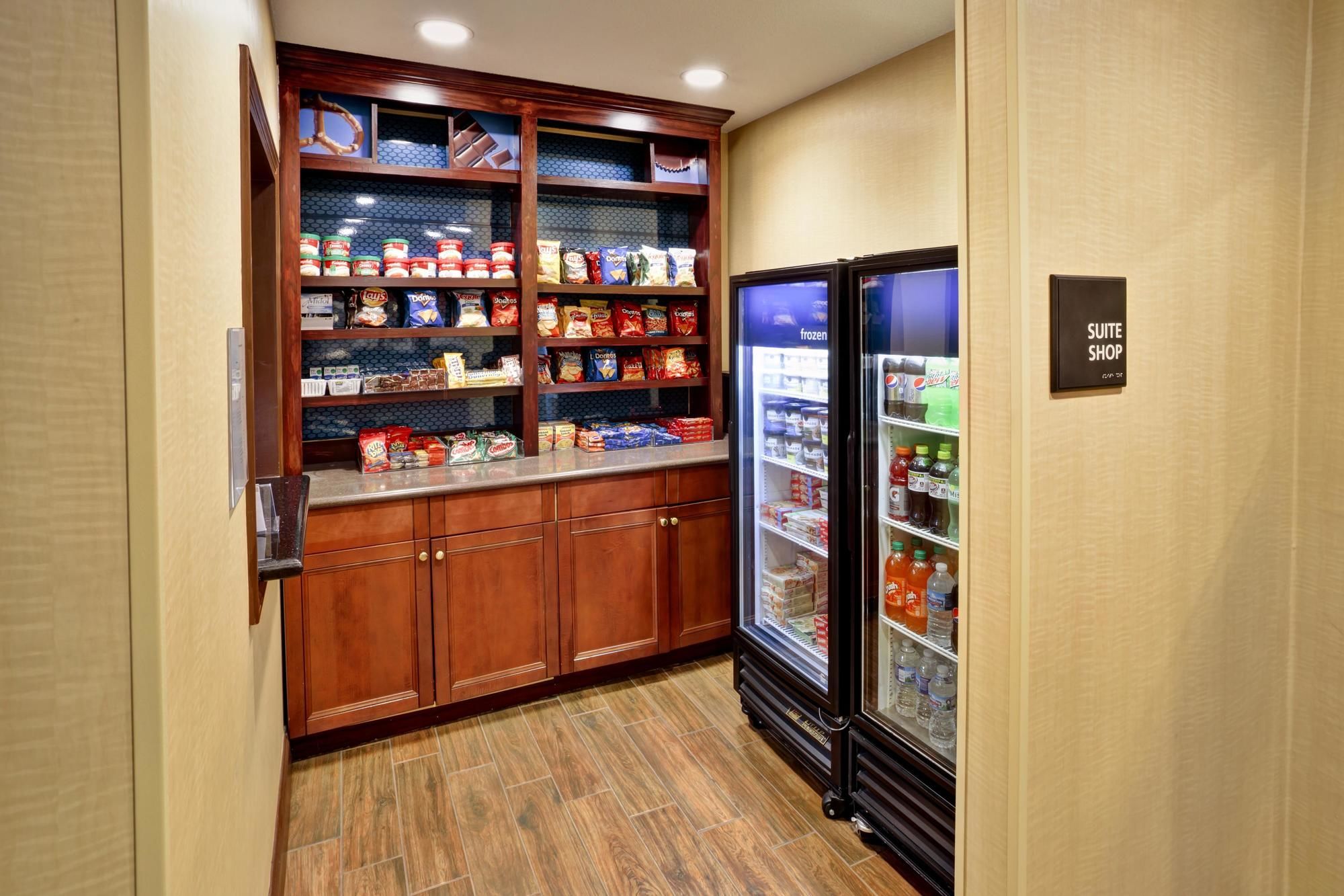 Фото Hampton Inn Cincinnati Airport - North